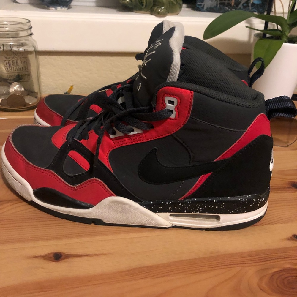 Nike Air Flight 13
